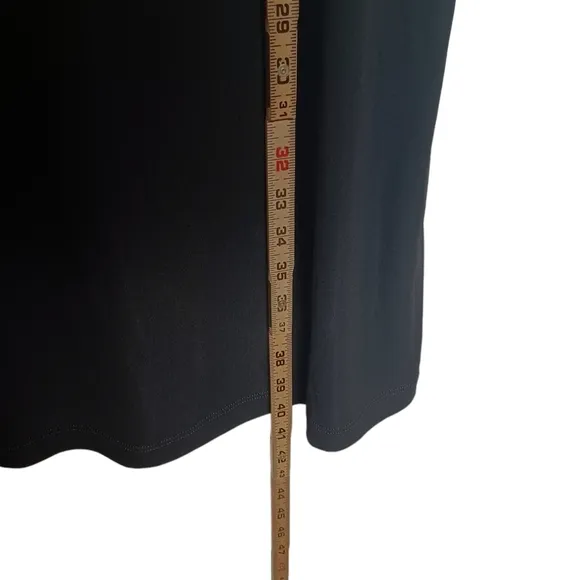 BCBGMAXAZRIA Twist Halter Neck Sleeveless Midi Sheath Cocktail Dress Medium