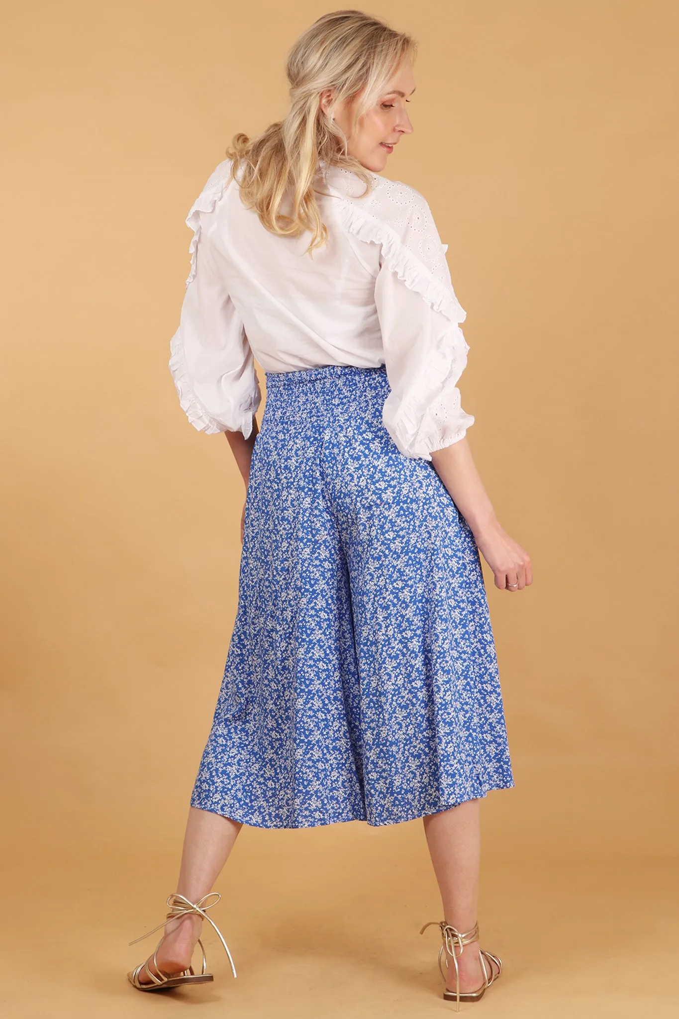 Ditsy Floral Print Wide Leg Culottes in Blue