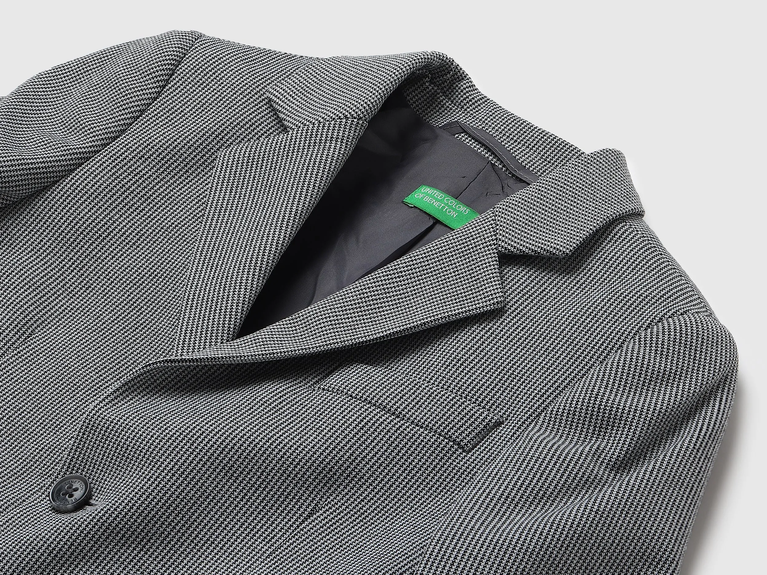 Grey Houndstooth Pattern Blazer