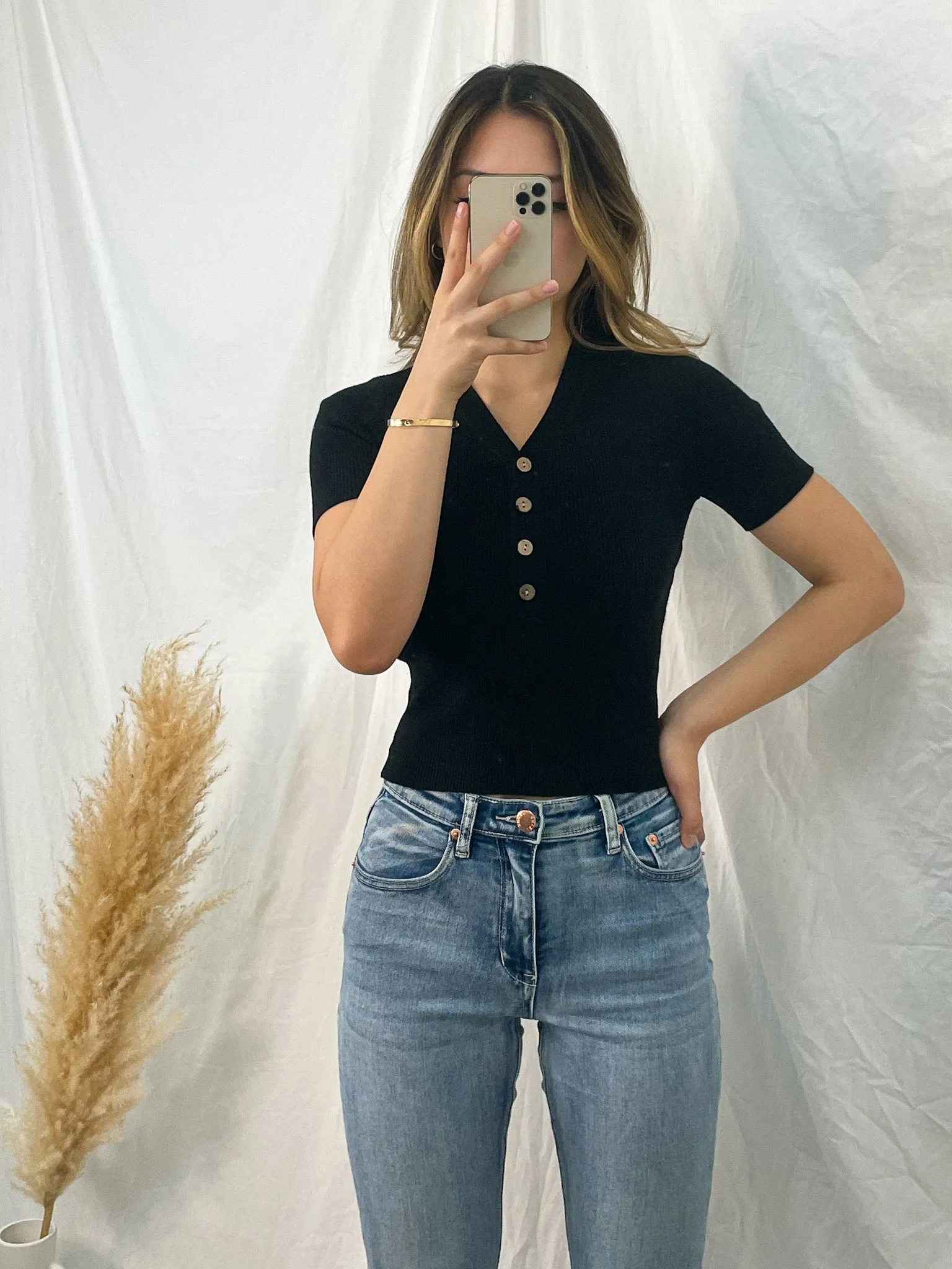 MACY KNIT TEE - BLACK