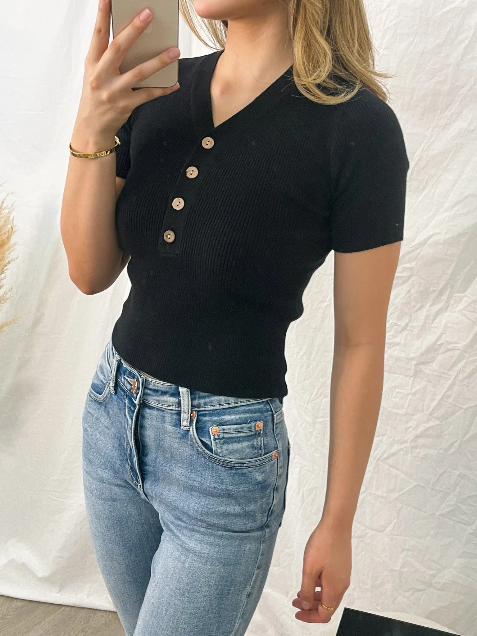 MACY KNIT TEE - BLACK