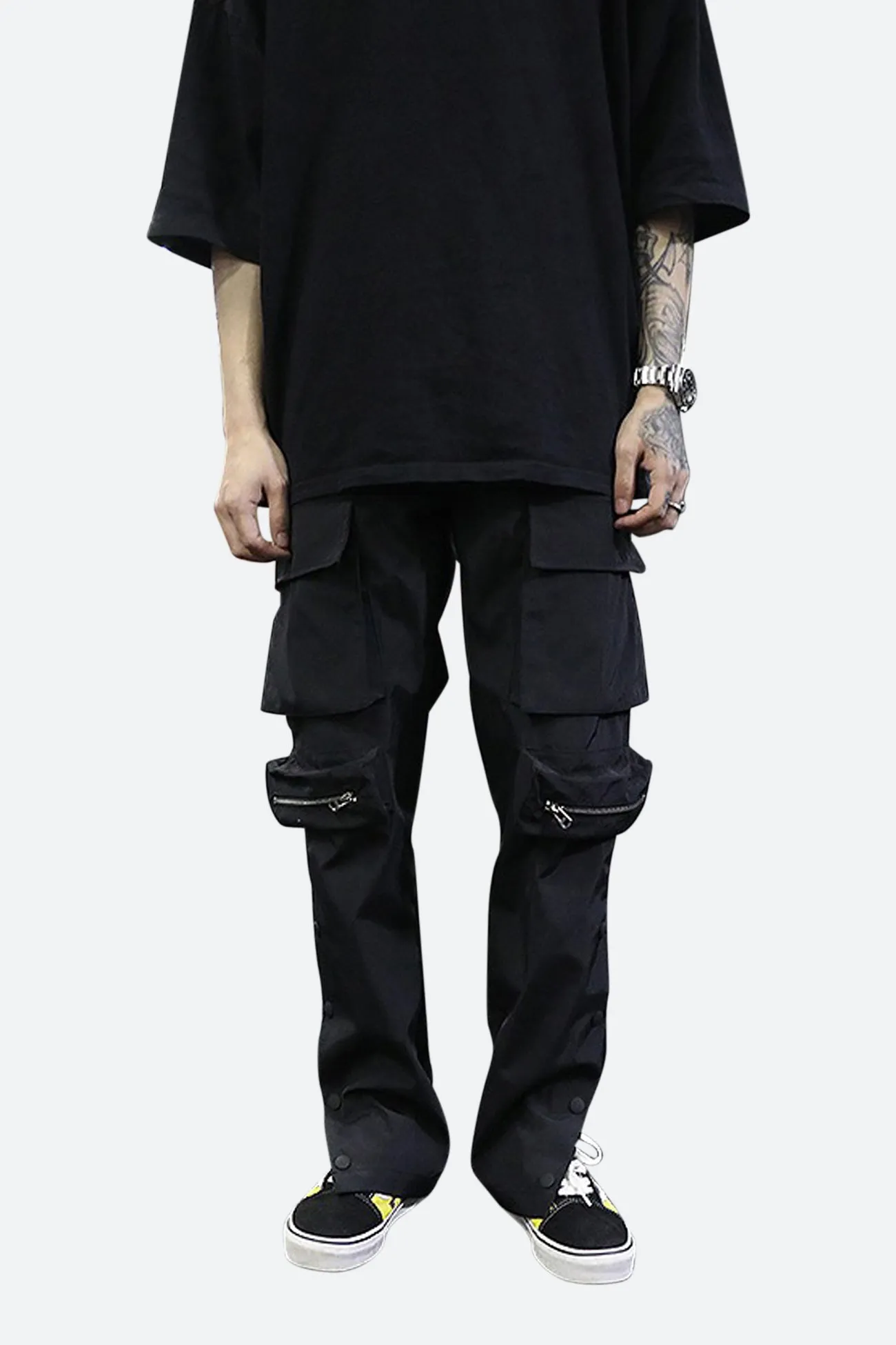 OFFICER CARGOS