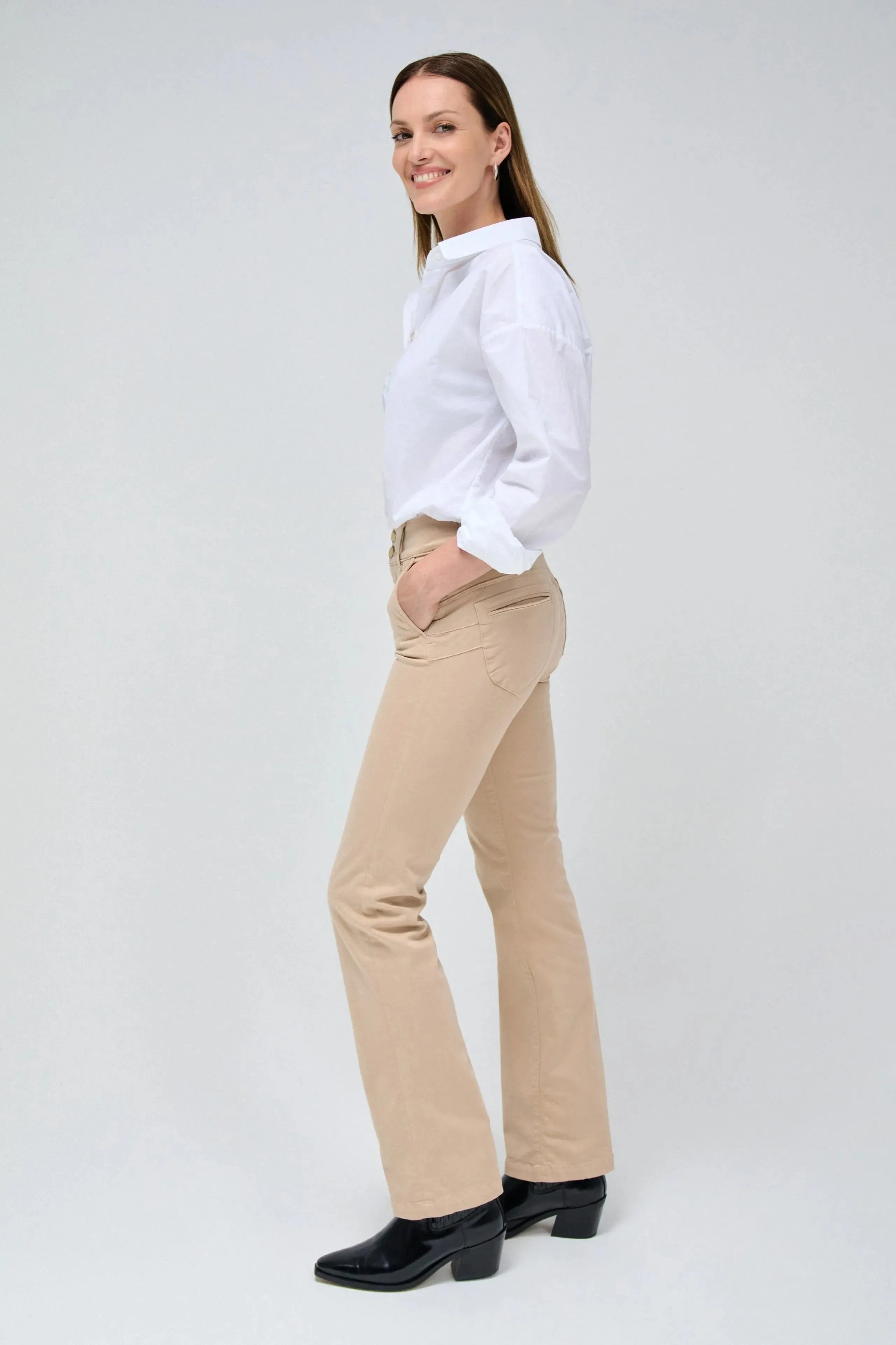 Pantalones SALSA Chinos Secret Push In Cropped Slim Beige