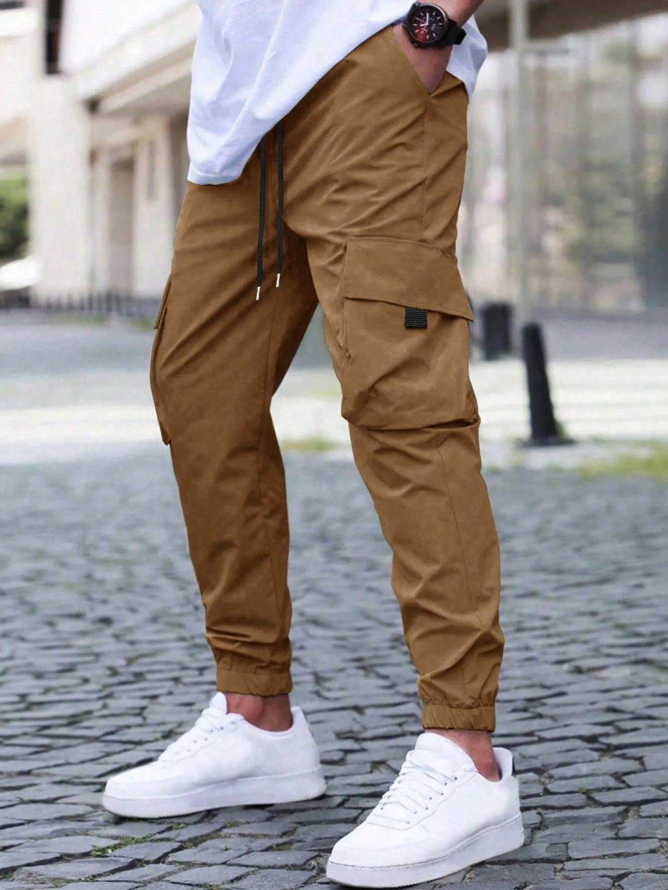 QA Homme Loose Fit Men's Cargo Pants With Flap Pockets And Drawstring Waist