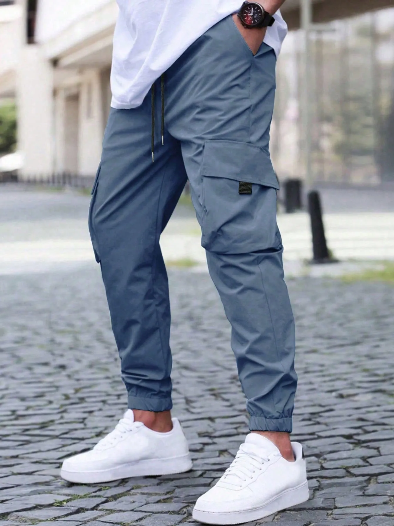 QA Homme Loose Fit Men's Cargo Pants With Flap Pockets And Drawstring Waist