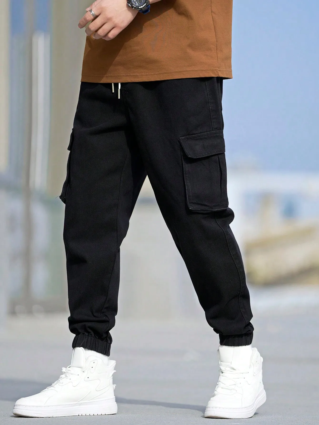 QA Homme Men's Drawstring Waist Cargo Denim Pants With Slanted Pockets