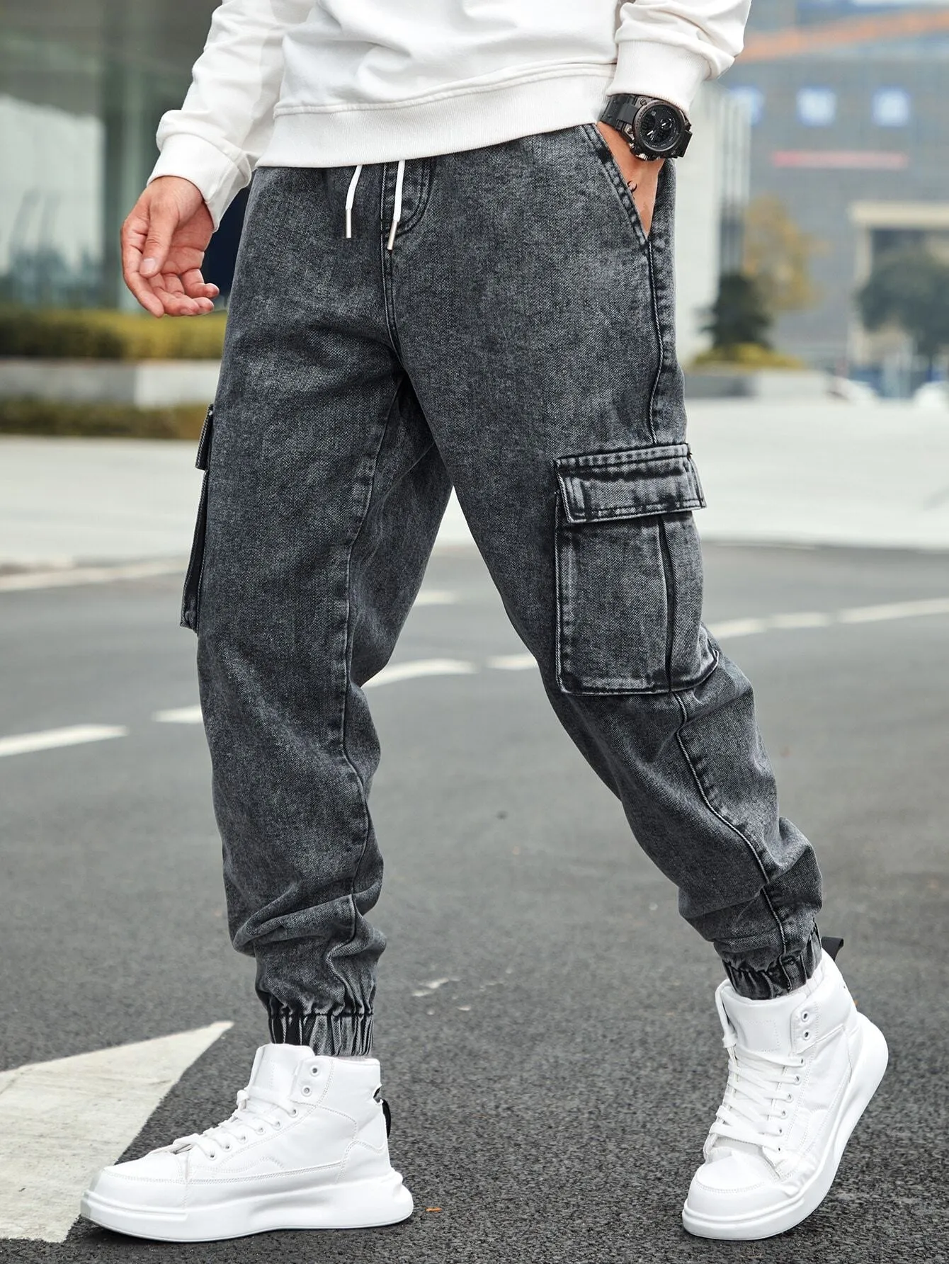QA Homme Men's Drawstring Waist Cargo Denim Pants With Slanted Pockets