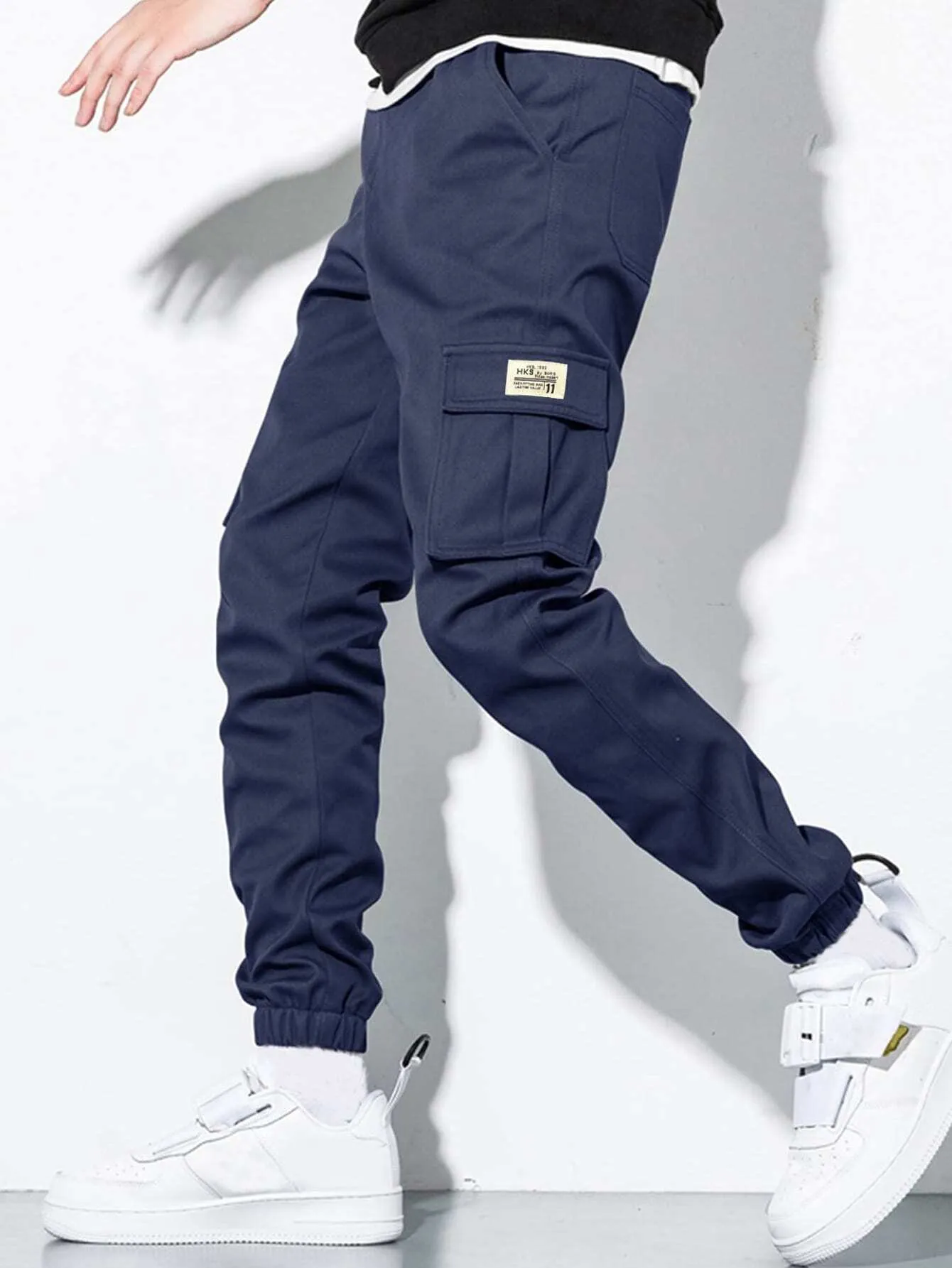 QA Hypemode Men Flap Pocket Cargo Trousers