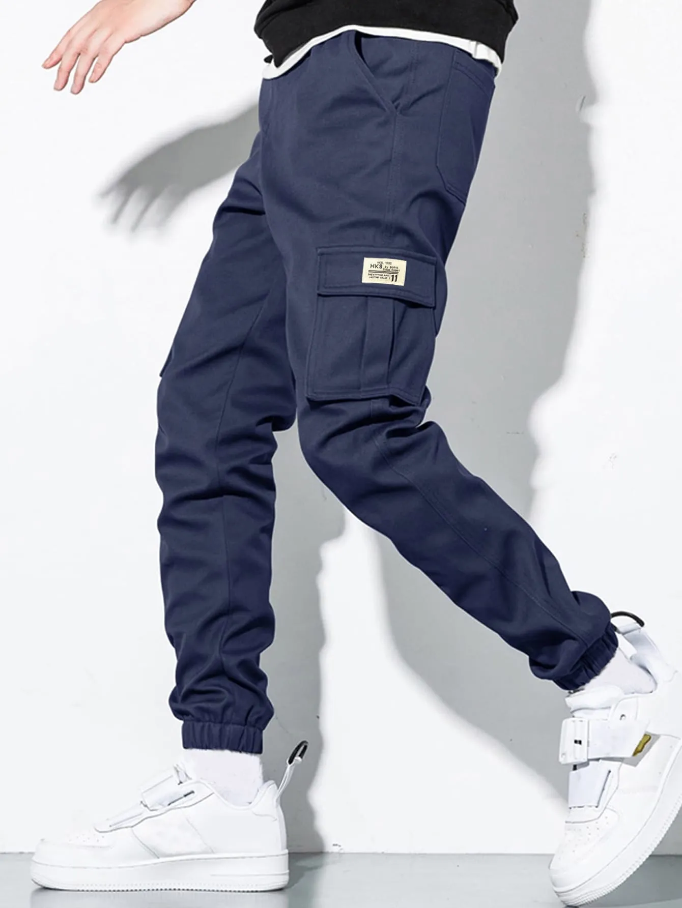 QA Hypemode Men Flap Pocket Cargo Trousers
