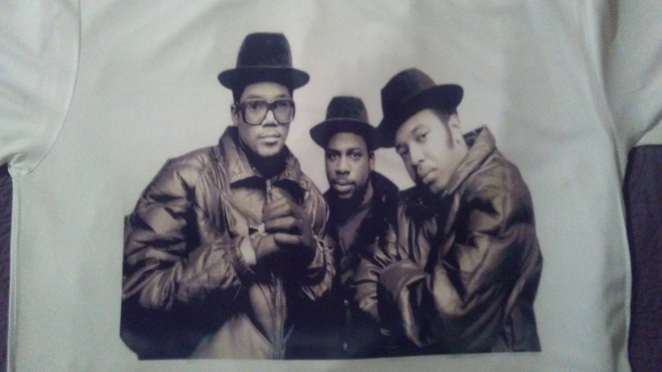 Run Dmc crew dryfit shirt
