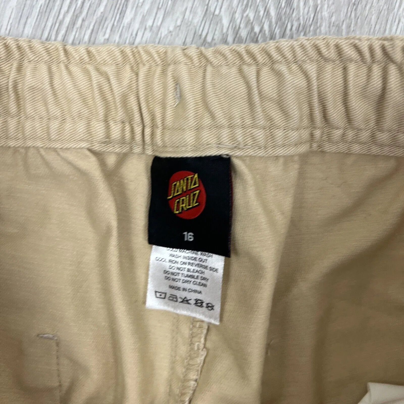 Santa Cruz Boys Teens Beige Chino Pants Size 16 Years