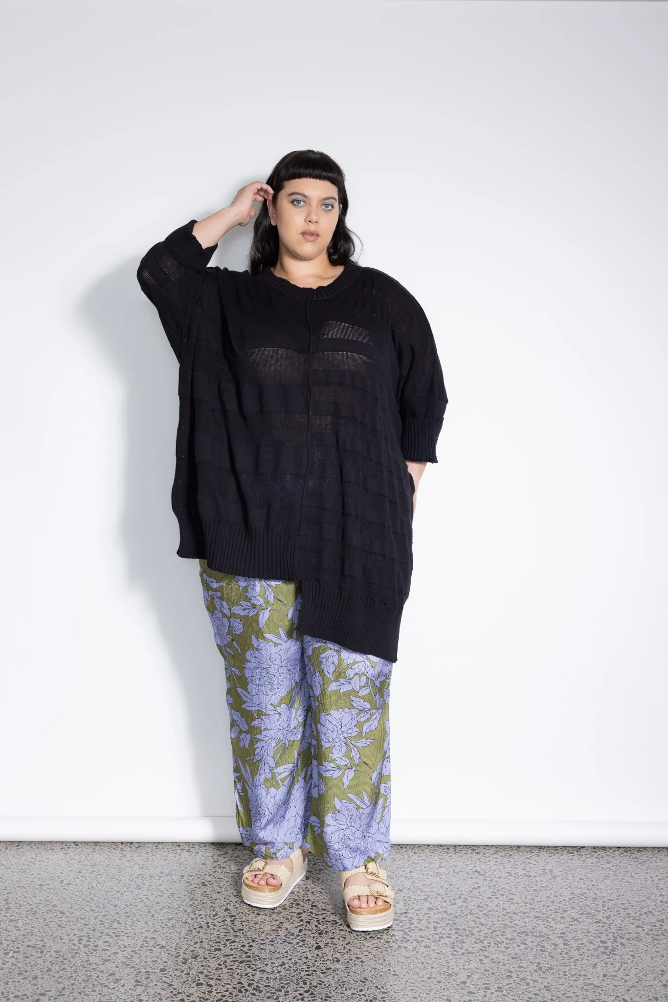 Yoyo Jumper - Black